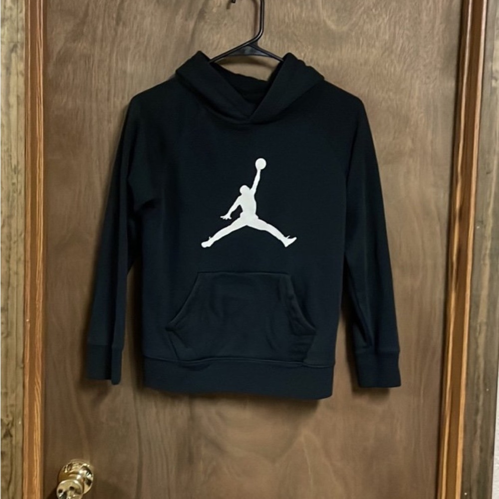 Air Jordan Pullover Hoodie Sweatshirt Medium